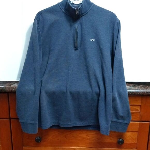 Vineyard Vines 1/4  Zip Pullover...EUC - Picture 1 of 6